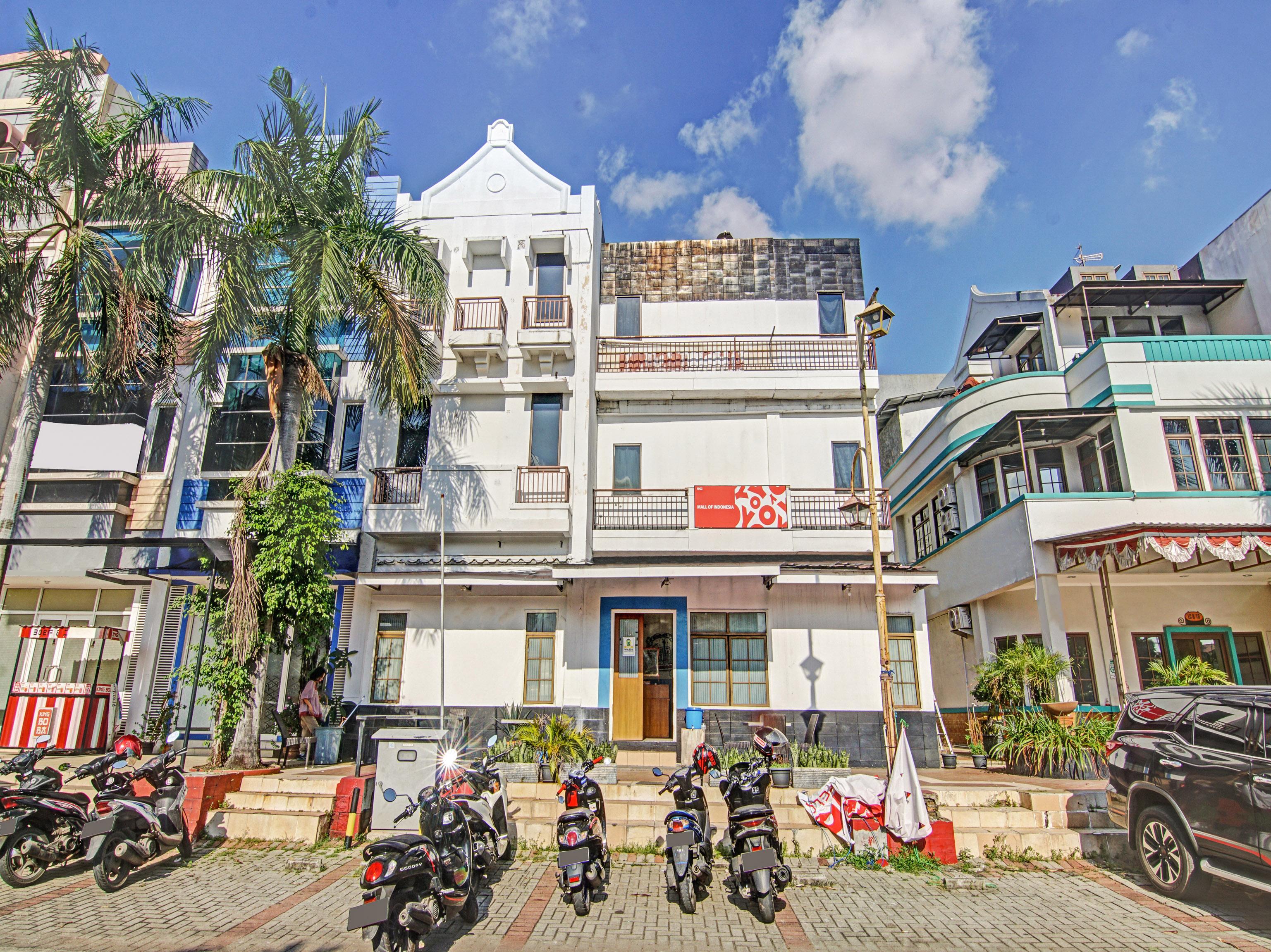 Super Oyo 90422 Mall Of Indonesia Yakarta Exterior foto