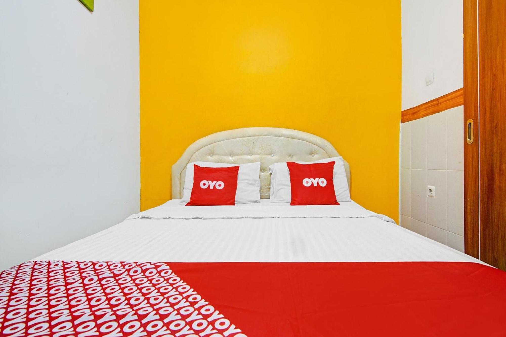 Super Oyo 90422 Mall Of Indonesia Yakarta Exterior foto